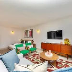 Keerom Apartments By Propr
